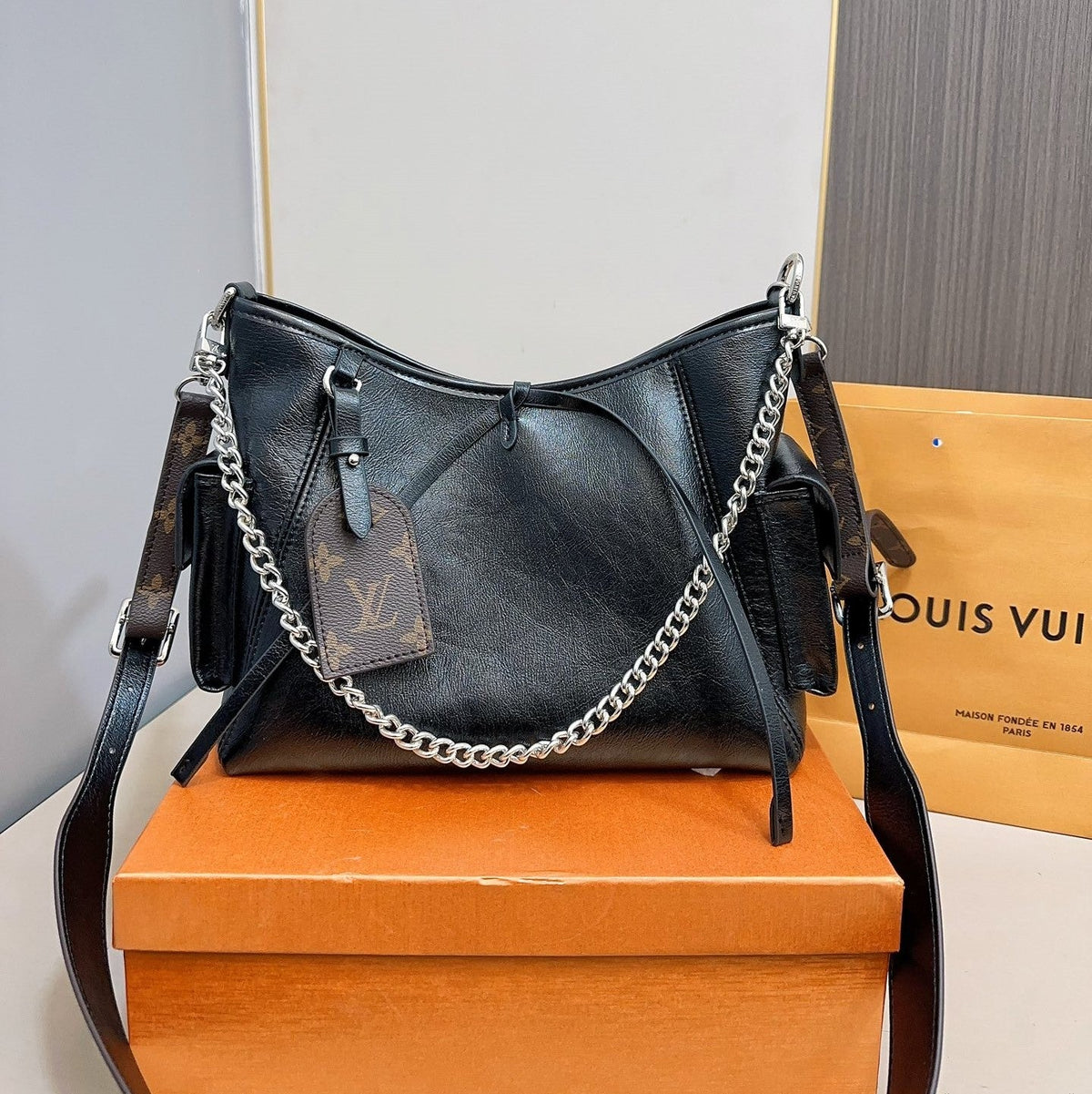 Louis Vuitton CarryAll Cargo handbag
