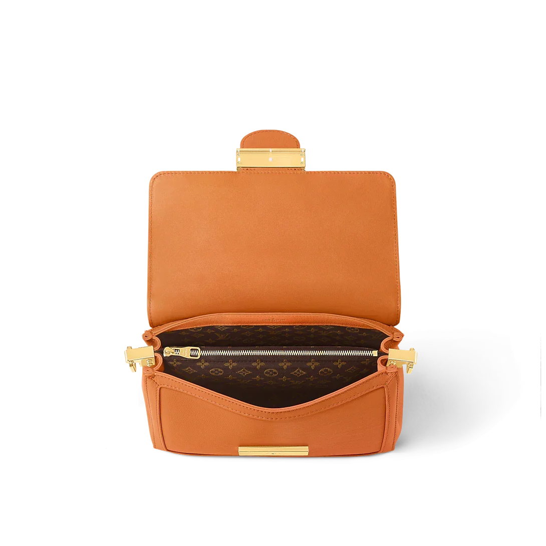 Louis vuitton Dauphine Soft MM apricot